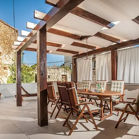 Tinel Longo, Holiday Home For Up To 8, City Center, Bbq, Terrace Trogir Exterior photo